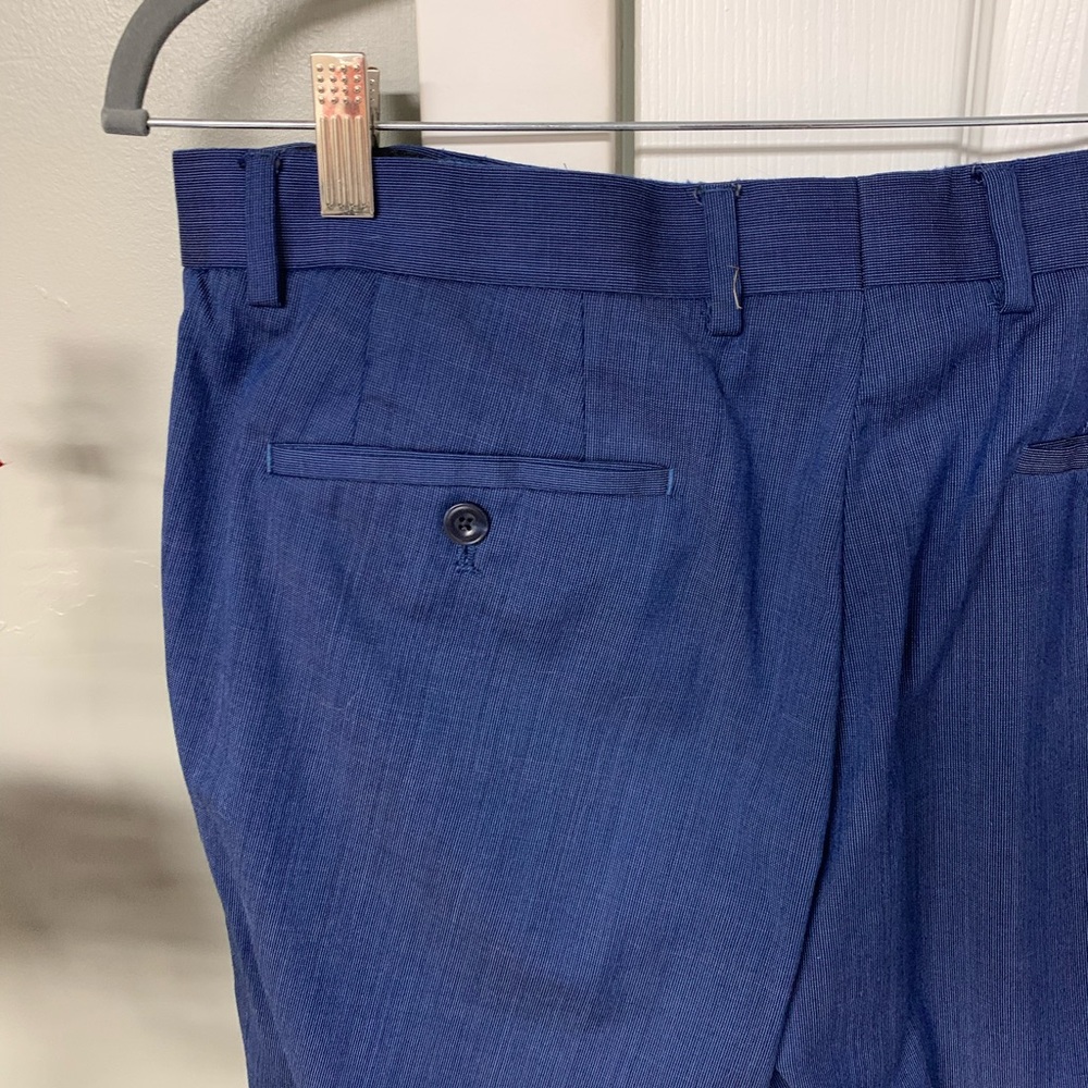 Men’s Blue Michael Kors dress pants. 32/30 athletic fit